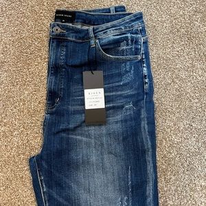 NWT Risen jeans 2XL